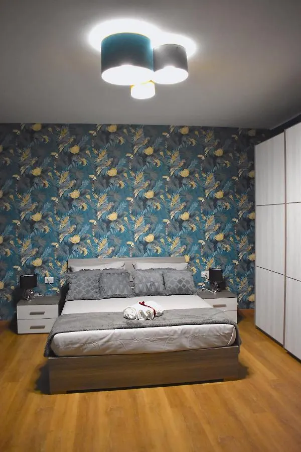 Casa Vacanze Oikia - Room Orchidea Naples